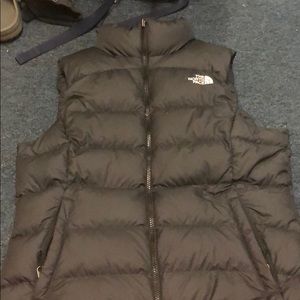 North face vest!!